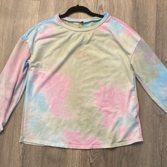 tue dye long sleeve - Picture 2 of 2